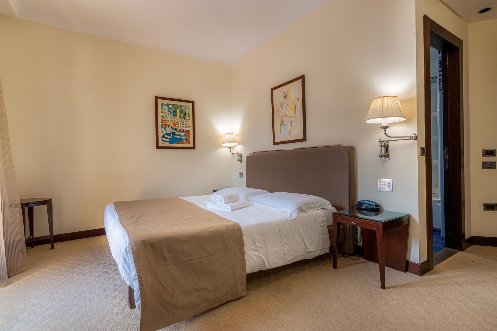Hotel Cala Del Porto Vibo Valentia Marina Esterno foto