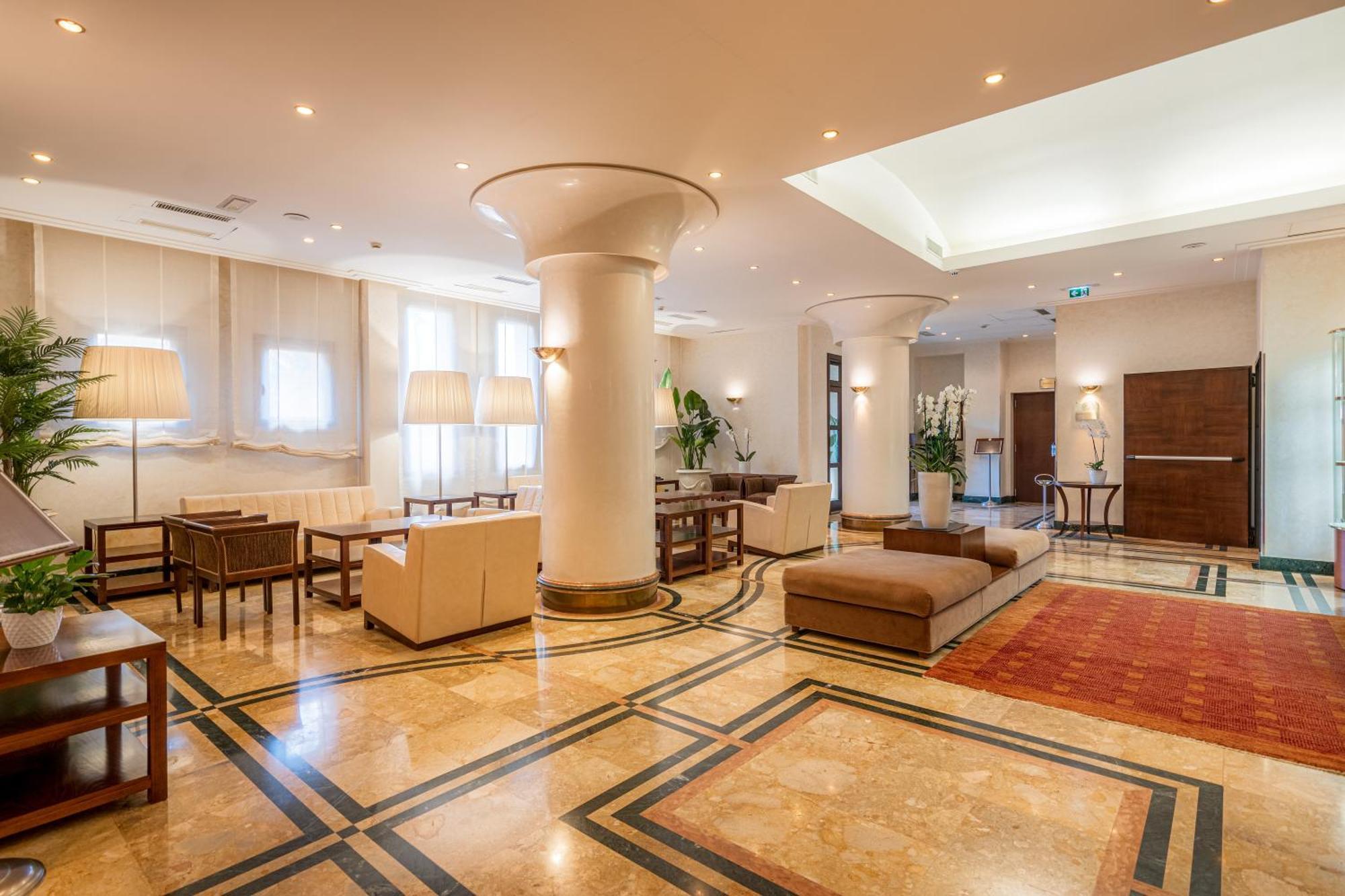 Hotel Cala Del Porto Vibo Valentia Marina Esterno foto